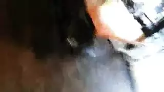 بنت عمرها ١٣ تهز طيزها