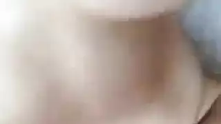 حفلة لعق مهبلية هواية مع ثلاث عاشقات