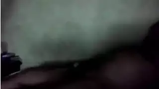 حلق أنيتا العميق وفرجها المبلل