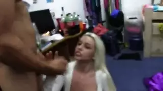 اليناعرقيا