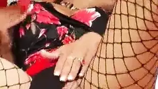 فرك كش فتاة قبل الفتح
