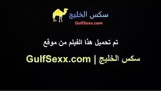 سعودية نحيفة بزاز صغيرة مع سباك بشقتها حقيقي