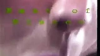 مشهد إباحي صريح لاهتزاز مؤخرة ضخمة