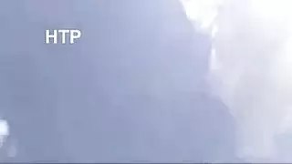 فتاة مثيرة تلعب بفرجها بمفردها استمناء حميم في غرفة النوم