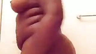 أنيسا كيت: الفتاة كبيرة المؤخرة يتم تدمير فتحة شرجها