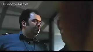 فيلم ناضج صريح: هي تحب قضيبه الصغير الصلب