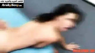 الزوج يجيب فحل ينيك زوجته وهي نايمه