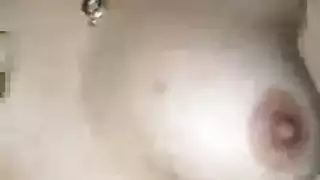 شراميط مصري احلى نياكة بحرارة ركبها زوجها