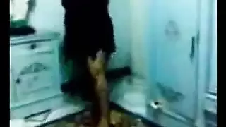 عاهرة طلخا تأخذ عضو العربي في حفلة سكس شرمطة شديدة