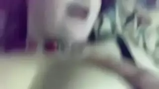 زوجة عراقية تبلع القضيب وتنكح بقوة