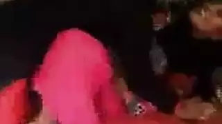 هؤلاء الفتيات السيئات يردن سائل جميع اللاعبين المنوي في الحفلة الختامية