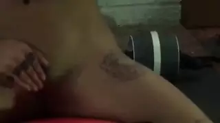 مص قضيبي فوضوي من الهواة جينيفيف سين بلعوم عميق