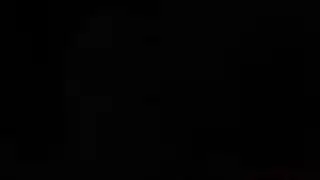 عربية محجبة تبتلع السائل بعد مص قوي