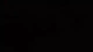 لاتينية مشعورة تُدك بقضيب لاتيني كبير