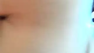 مشاركة مؤخرتها العملاقة مع الغرباء احتفال جنسي للمتلصصين