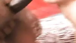 عمتي لابس جوراب أسود