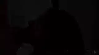 الأخت الخجولة لا تقاوم قضيب أخيها الكبير