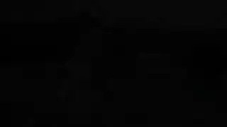 تمارين الإطالة لشقراء تؤدي إلى علبة جماعية وقذف جماعي