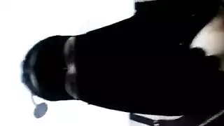 اعترافات كام جيرل: جلسة بورنو منفردة لعاهرة محجبة
