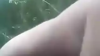 قحبة في الغابة من بجاية