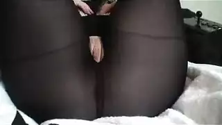 هواة مكتنزات في مشهد جنس عنيف بوضعية كلابية صباحية
