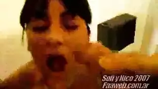 نيف في مدرسه