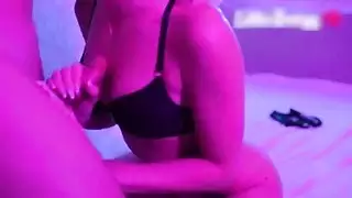 تغوط خرا سحاقية