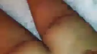 هروب إيلين لين الإباحي: جلسة قذف داخلي بعيدًا عن المنزل