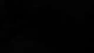 نيك سمراء معدمة من الخلف بينما تداعب كسها المبلل