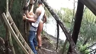 جامعيه في لغابه