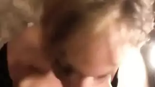 سليم جبهة مورو يعرف كيفية تدليك ديك الرجل بشكل صحيح وجعله نائب الرئيس قبل ممارسة الجنس