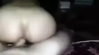 كالي تتلقى جنسًا صعبًا بعد أن يتم حبها بشدة