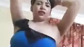 شرموطة هيجانة تتناك معا سحاق