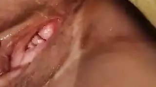 الجدة اللبوة وحفيدتها يمارسون الجنس
