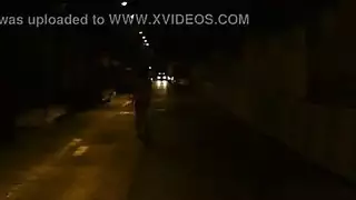 انتصاب مقنع لفحل يتم إثارته قبل فعل أحمق