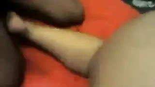 قذف داخل شرج ومهبل عذراء في أول تجربة جنسية