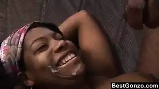 شهوة خفية: مشهد عربي xxx حصري