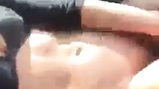 وتقاسم الغرفة مع اخي