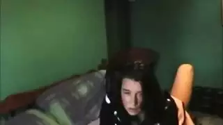 الكلاسيكية الفيديو الإباحية لاثنين من السدود مطيع سخيف مع صديقهم ونشر حميرهم لطيفة