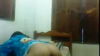 ينيك اخت صاحبه بكل احتراف