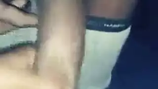 زب اسودوياة البنات صغيرة