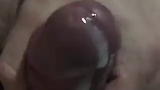 صور خاصة: شيرين في مشاهد جنسية صريحة