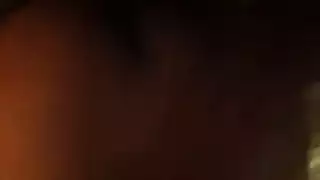 بهلواني في السيرك الناضجة الفرنسي