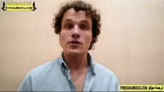 يكس في المصعد بالسر