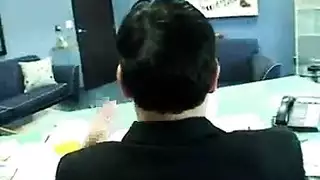 أثداء مراهقات وأنات في جلسة إباحية شديدة