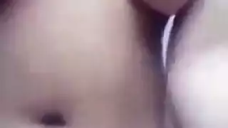 عيادة الثدي ضخمة اليوغا