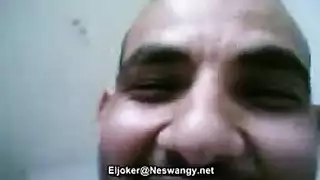 امرأة سورية ناضجة تغوي شاباً لبنانياً لممارسة جنس عنيف