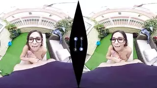 خيال أفلام جنسية بالواقع الافتراضي: إيلاج مزدوج في منزل الأخوية الأمريكية