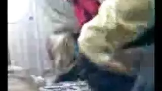 فيديو تقفي سري: أشقاء يمارسون الجنس الحاد