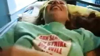 شفاه ناعمة، زب صلب: مصة لا تنسى